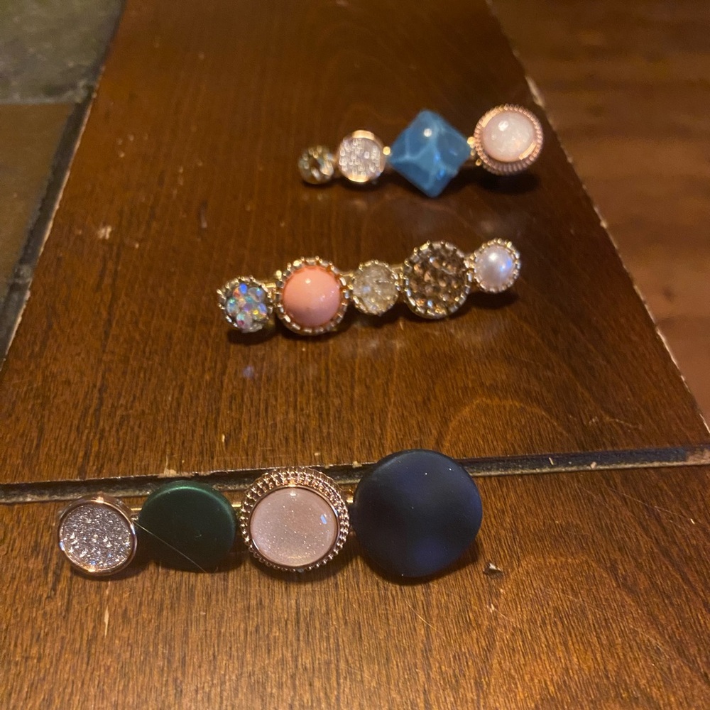 Elegant Multi-Color Hair Clip
